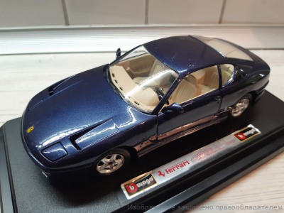 Коллекционная модель Ferrari 456 GT (1992) 1:24 Bburago