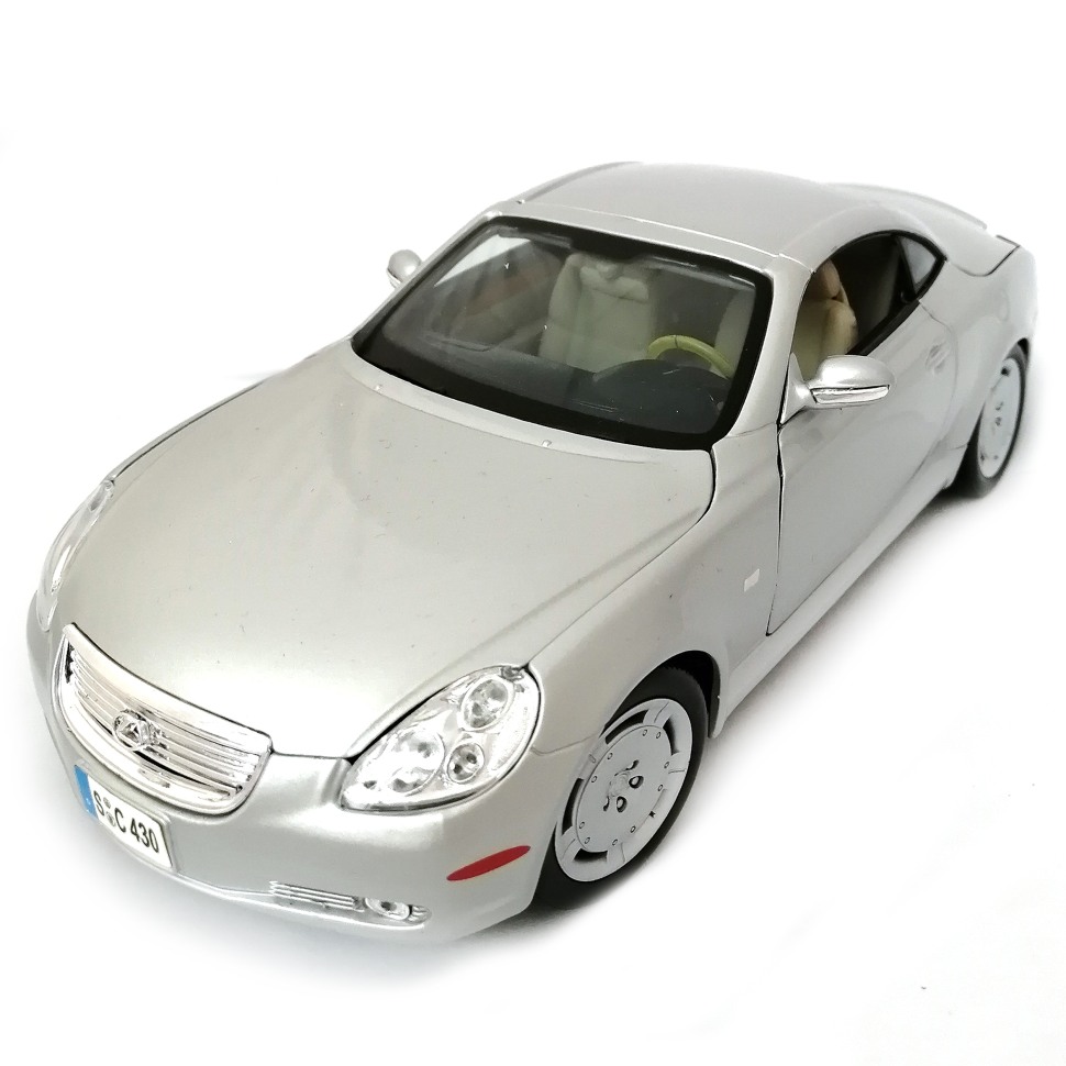 Lexus SC 430 1:18 коллекционная масштабная модель автомобиля silver
